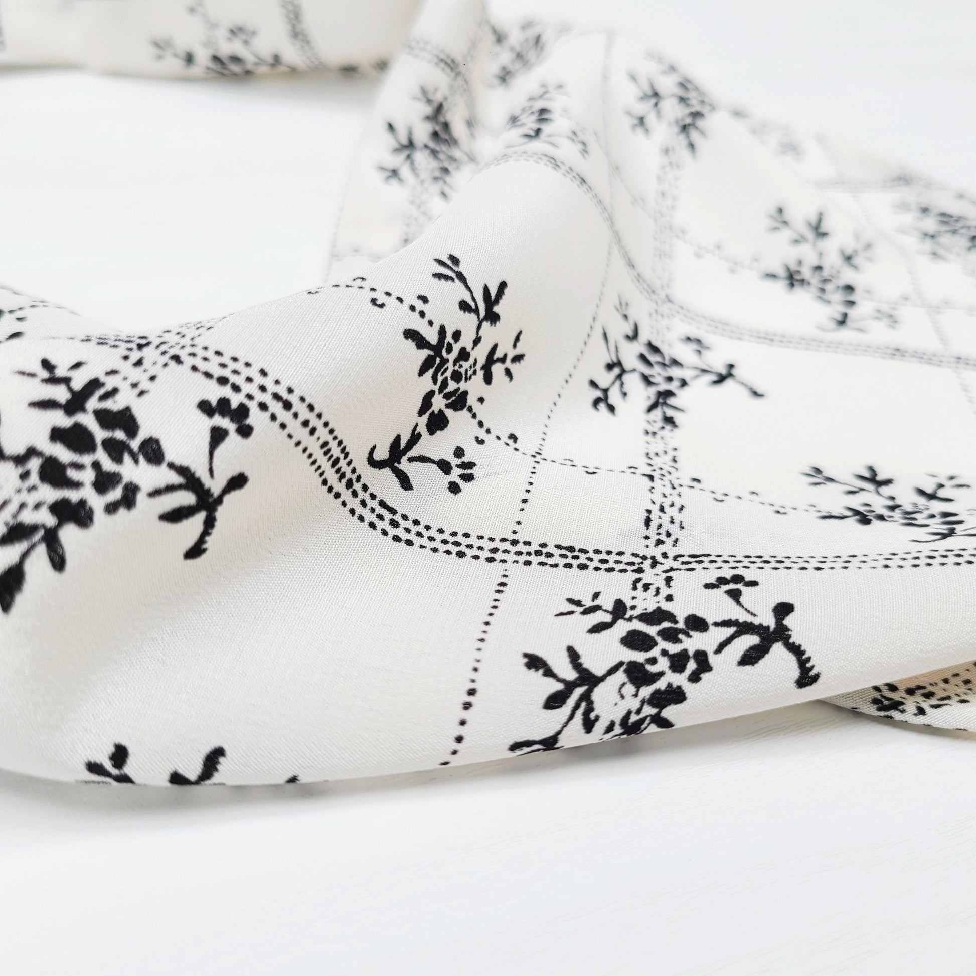 Silk Bandana Headband - White Linear Floral - Ties - RBelliard
